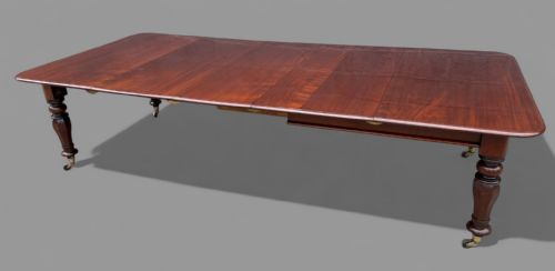 A GOOD WILLIAM IV EXTENDING DINING TABLE IN MAHOGANY - ADDITIONAL PHOTO 3