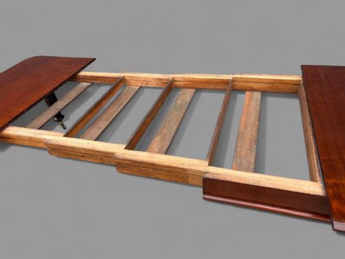 A GOOD WILLIAM IV EXTENDING DINING TABLE IN MAHOGANY - ADDITIONAL PHOTO 9