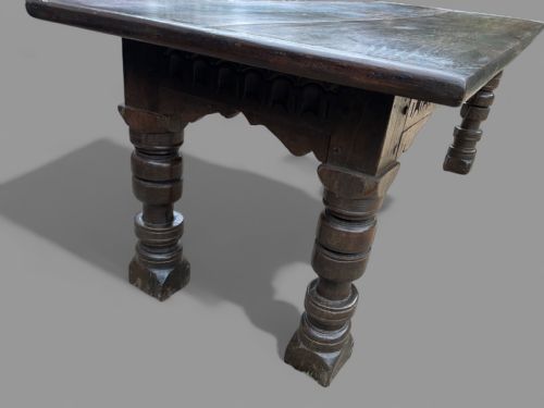 AN EARLY OAK REFECTORY TABLE C 1600 - ADDITIONAL PHOTO 7