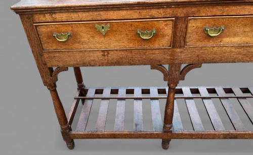 A GEORGIAN OAK SERVING DRESSER - ADDITIONAL PHOTO 6