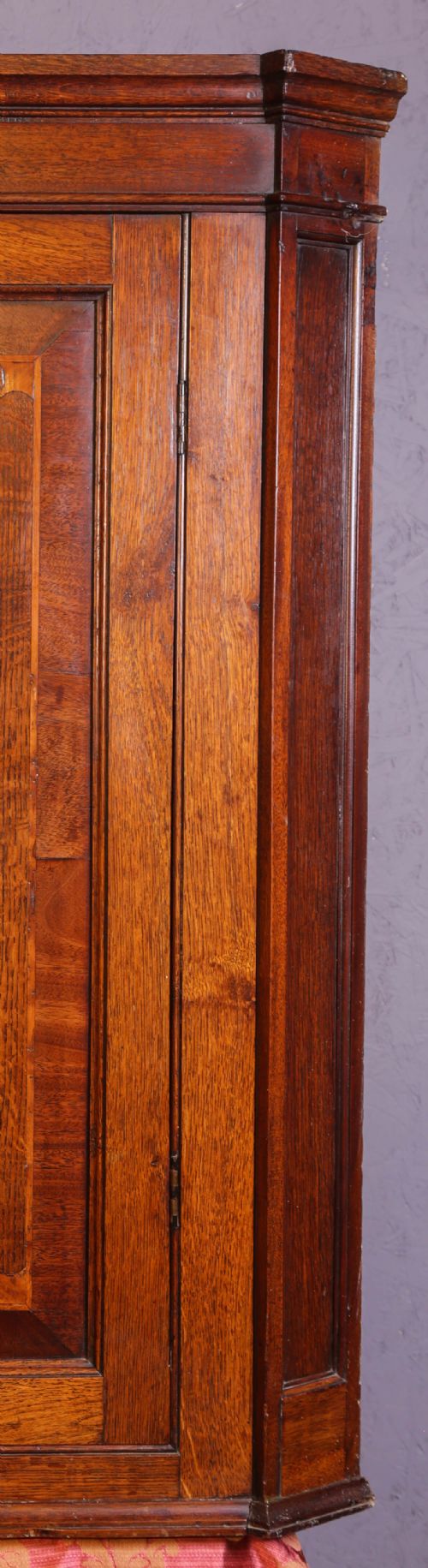 AN 18TH C OAK CORNER CUPBOARD - ADDITIONAL PHOTO 1