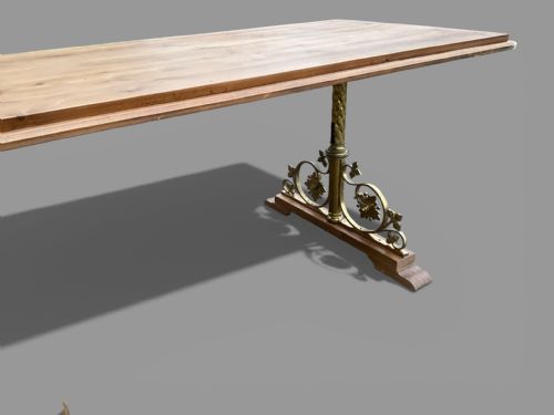 A VERY UNUSUAL PINE TOPPED KITCHEN TABLE - ADDITIONAL PHOTO 3