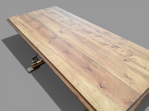 A VERY UNUSUAL PINE TOPPED KITCHEN TABLE - ADDITIONAL PHOTO 4