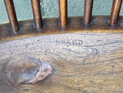 A RARE YEW WOOD WINDSOR CHAIR BY JOHN BRAND OF SLEAFORD - ADDITIONAL PHOTO 2