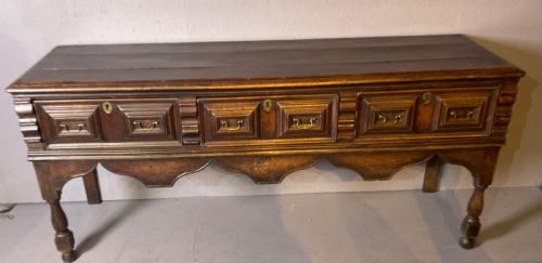 A VERY GOOD LATE 17TH C OAK SERVING DRESSER