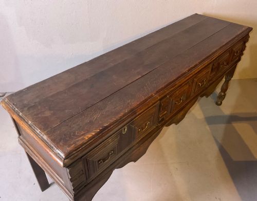 A VERY GOOD LATE 17TH C OAK SERVING DRESSER - ADDITIONAL PHOTO 9
