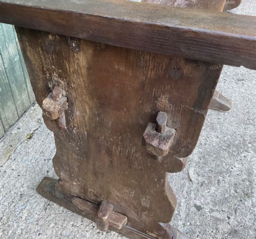 AN OAK BENCH 18TH CENTURY - ADDITIONAL PHOTO 5