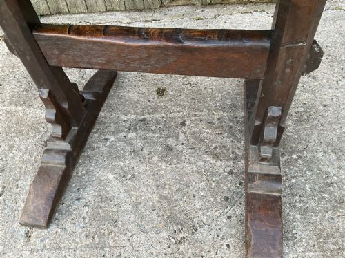 A SMALL HALL TABLE IN OAK 17TH CENTURY - ADDITIONAL PHOTO 5