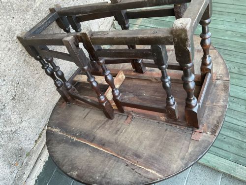 A RARE 17TH CENTURY GATE LAG DINING TABLE LARGE - ADDITIONAL PHOTO 23