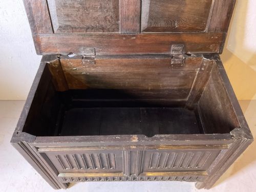 A NICE SMALL 17TH C COFFER LINEN FOLD PANEL - ADDITIONAL PHOTO 4