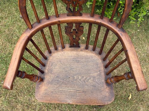 A YEW WOOD LOW BACK WINDSOR CHAIR GABBITASS WORKSOP MAKER - ADDITIONAL PHOTO 1