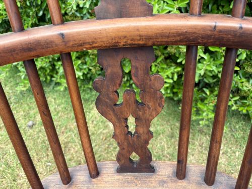 A YEW WOOD LOW BACK WINDSOR CHAIR GABBITASS WORKSOP MAKER - ADDITIONAL PHOTO 4