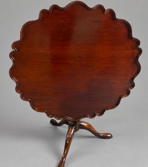 A Superb 18th Century Bird Cage  Supper Table in Mahogany Pie Crust Edge