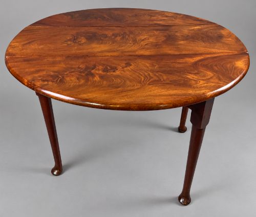 A super Georgian drop leaf pad foot table best timber ever
