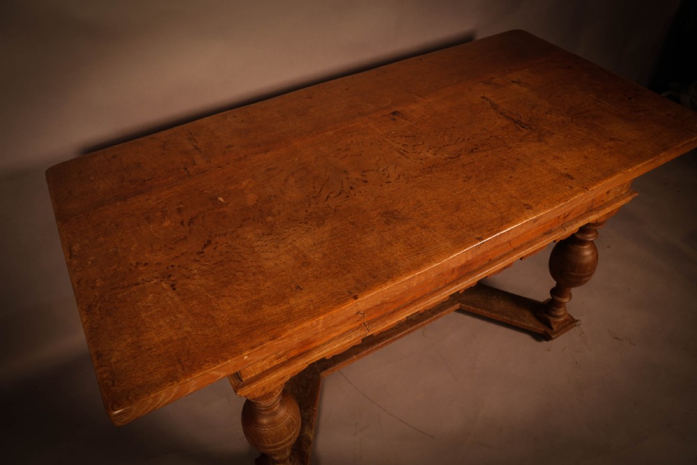 A Dutch Dining Table in Oak View IX