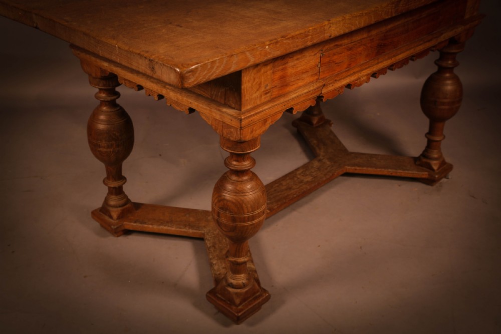 A Dutch Dining Table in Oak View XI