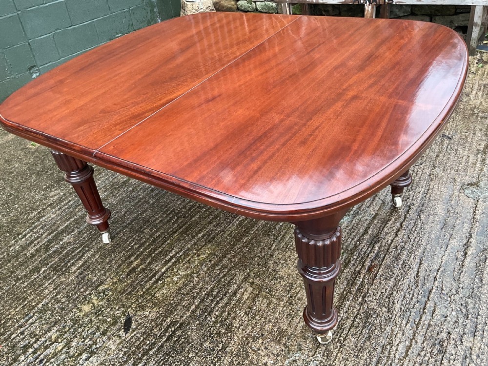 Quality Victorian extending dining table mahogany seat 10 View X