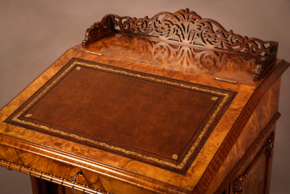 Superb Victorian Burr Walnut Davenport Desk View IX