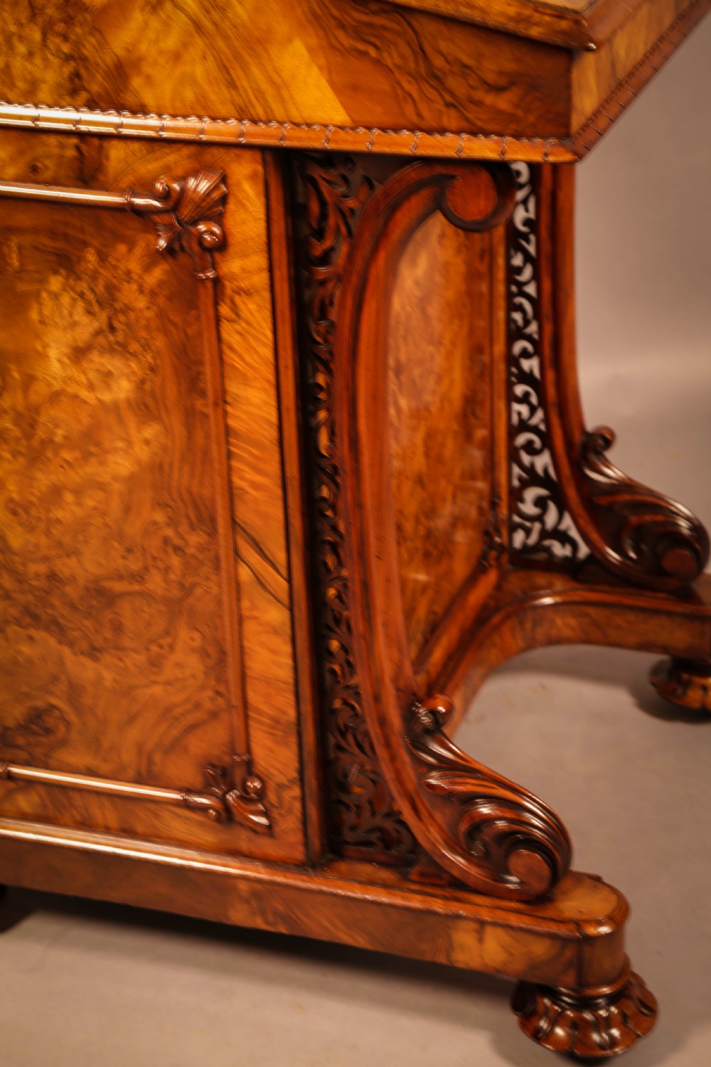 Superb Victorian Burr Walnut Davenport Desk View XII