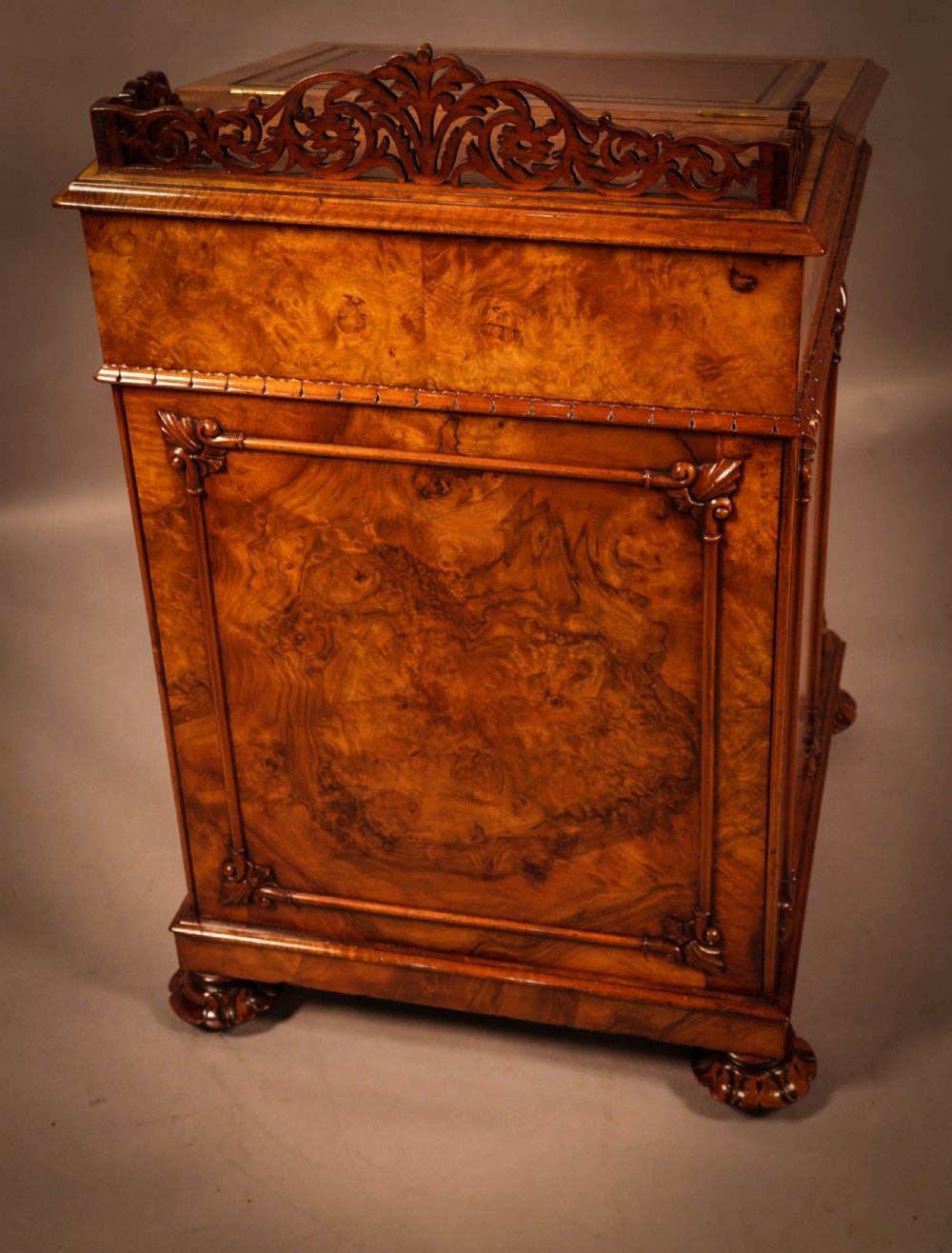 Superb Victorian Burr Walnut Davenport Desk View XV