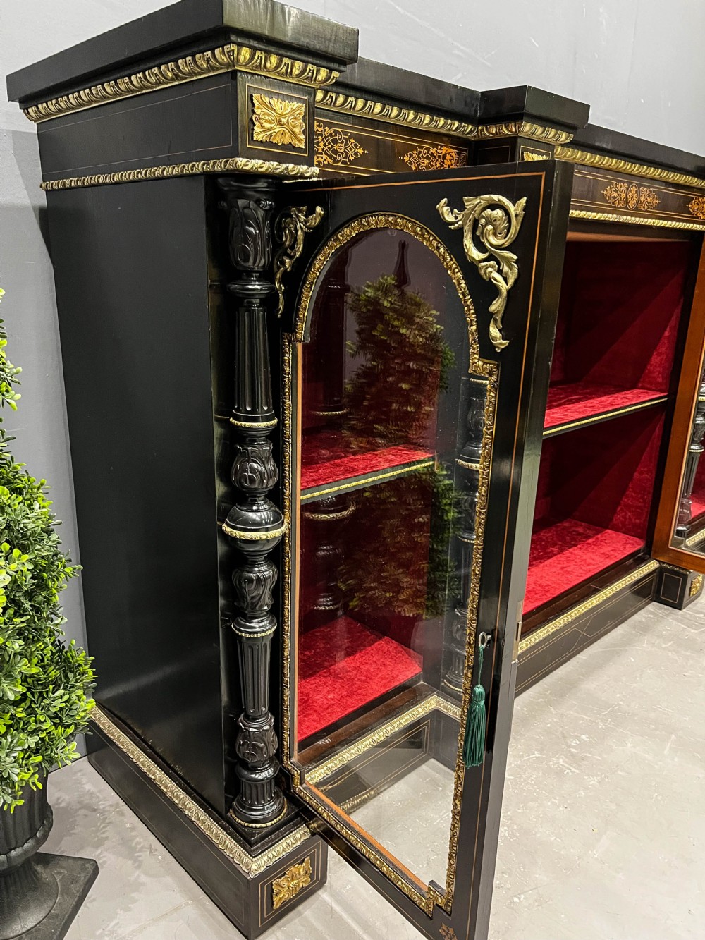 Fantastic Ebonised Credenza c 1860 View XI