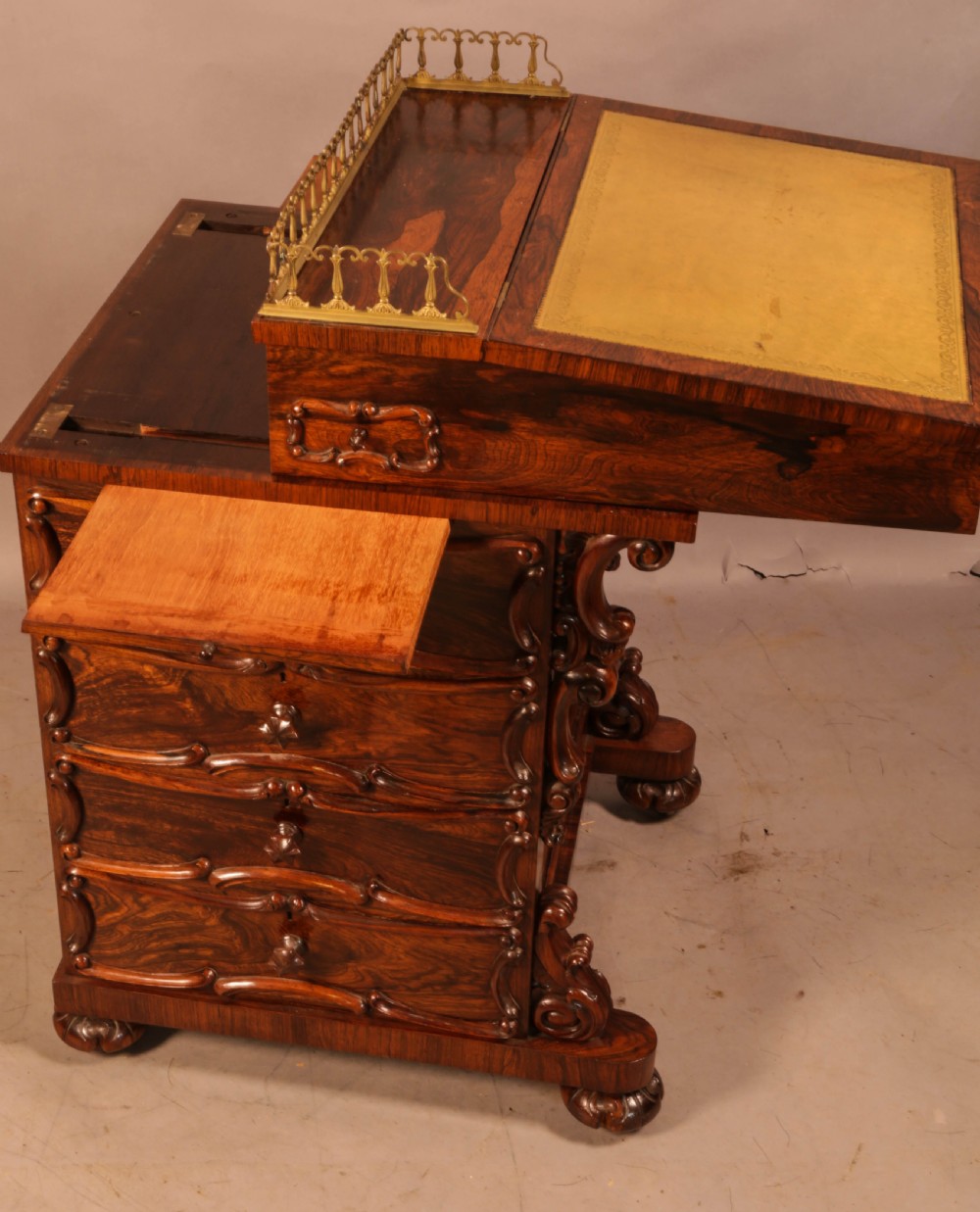 A Superb Victorian Davenport Desk in Rosewood View X