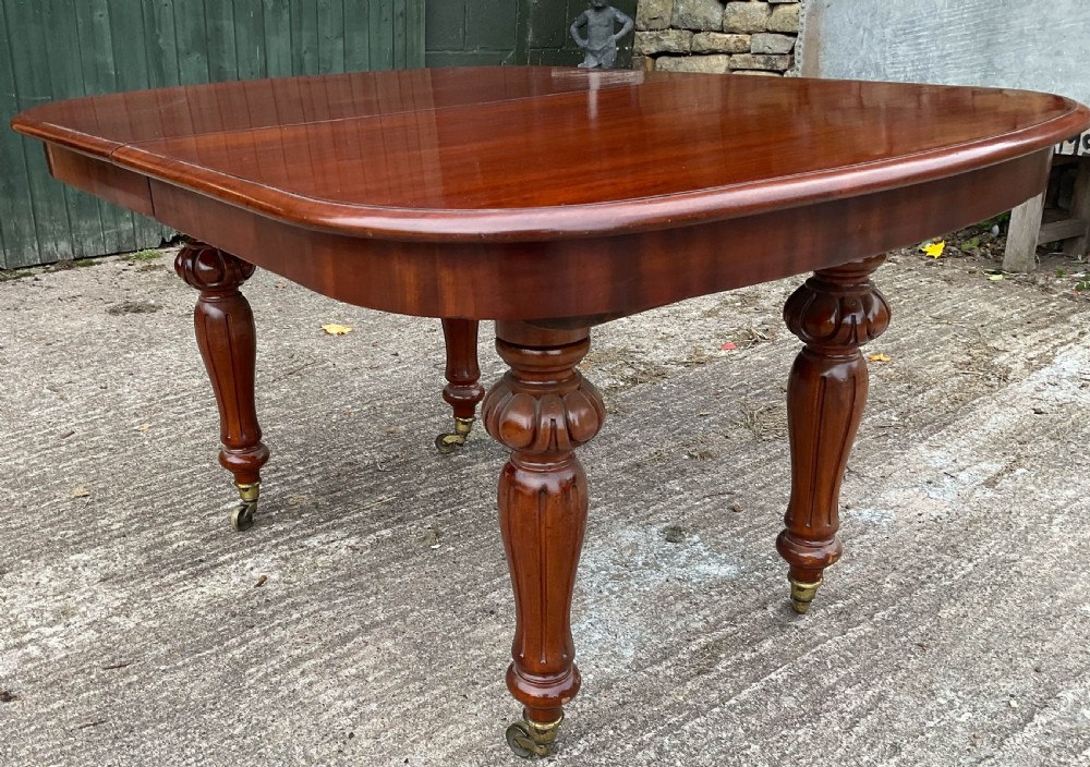 A Small Victorian Wind Out Extending Dining Table View XIV