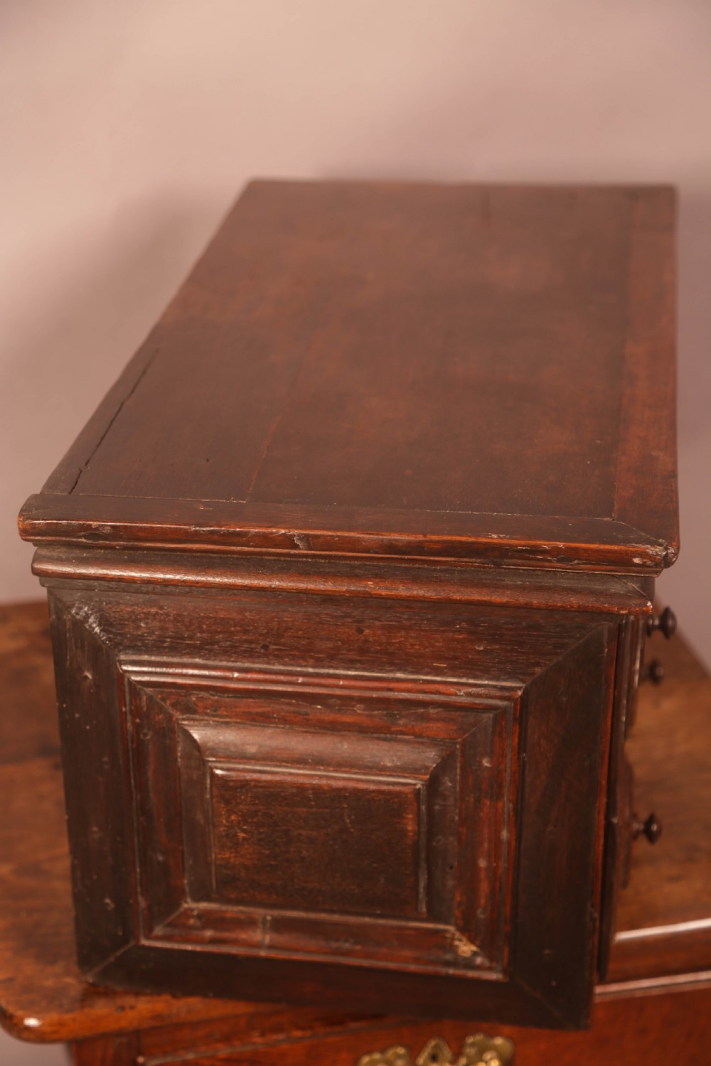 A dutch Table Cabinet in Oak View IV