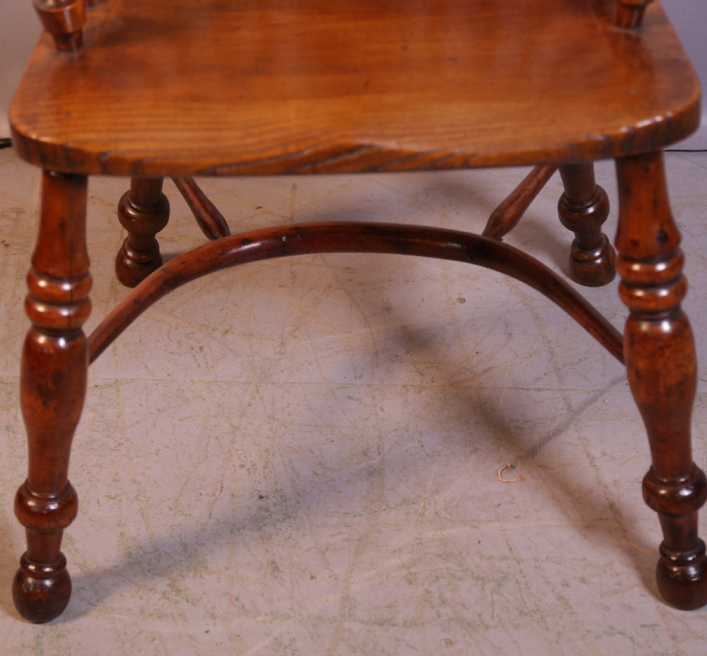 A Super Yew Windsor Chair Gabbitass of Worksop View IV