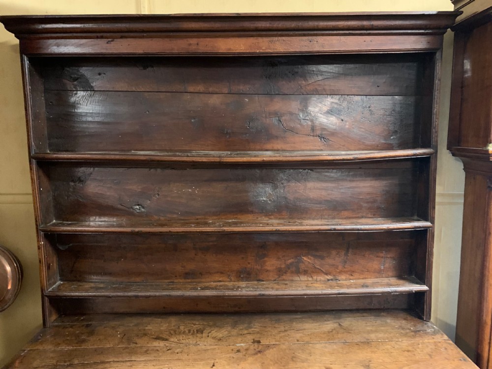 An early 18th century oak dresser and plate rack View IV