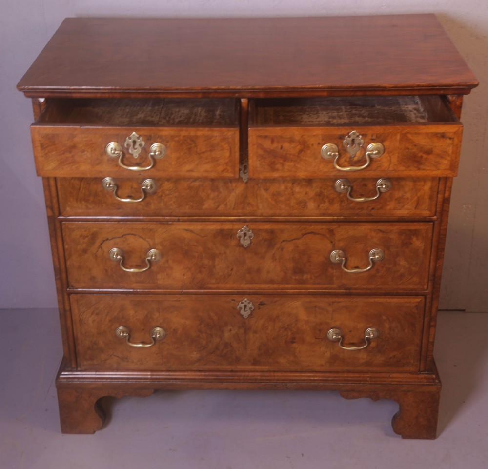 A George I Walnut Chest of Drawers 2 over 3 View VI