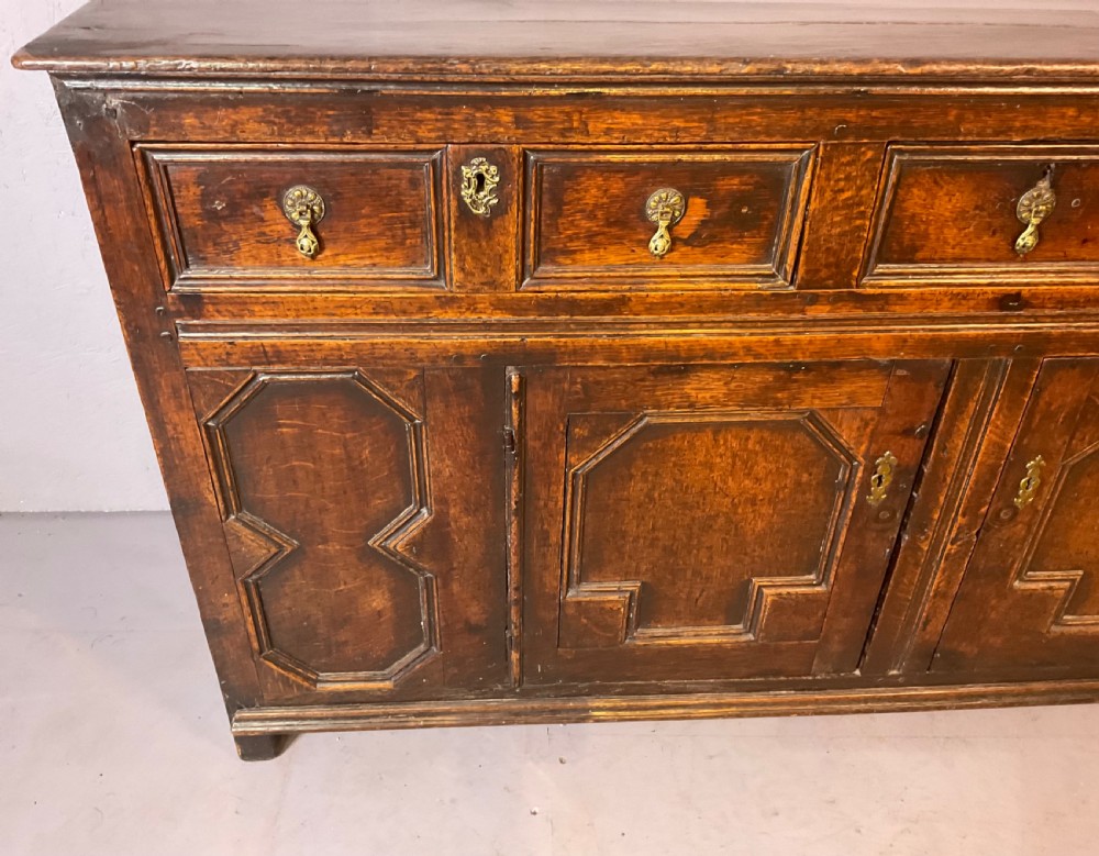 Early 18th century oak dresser geometric front panels View VII