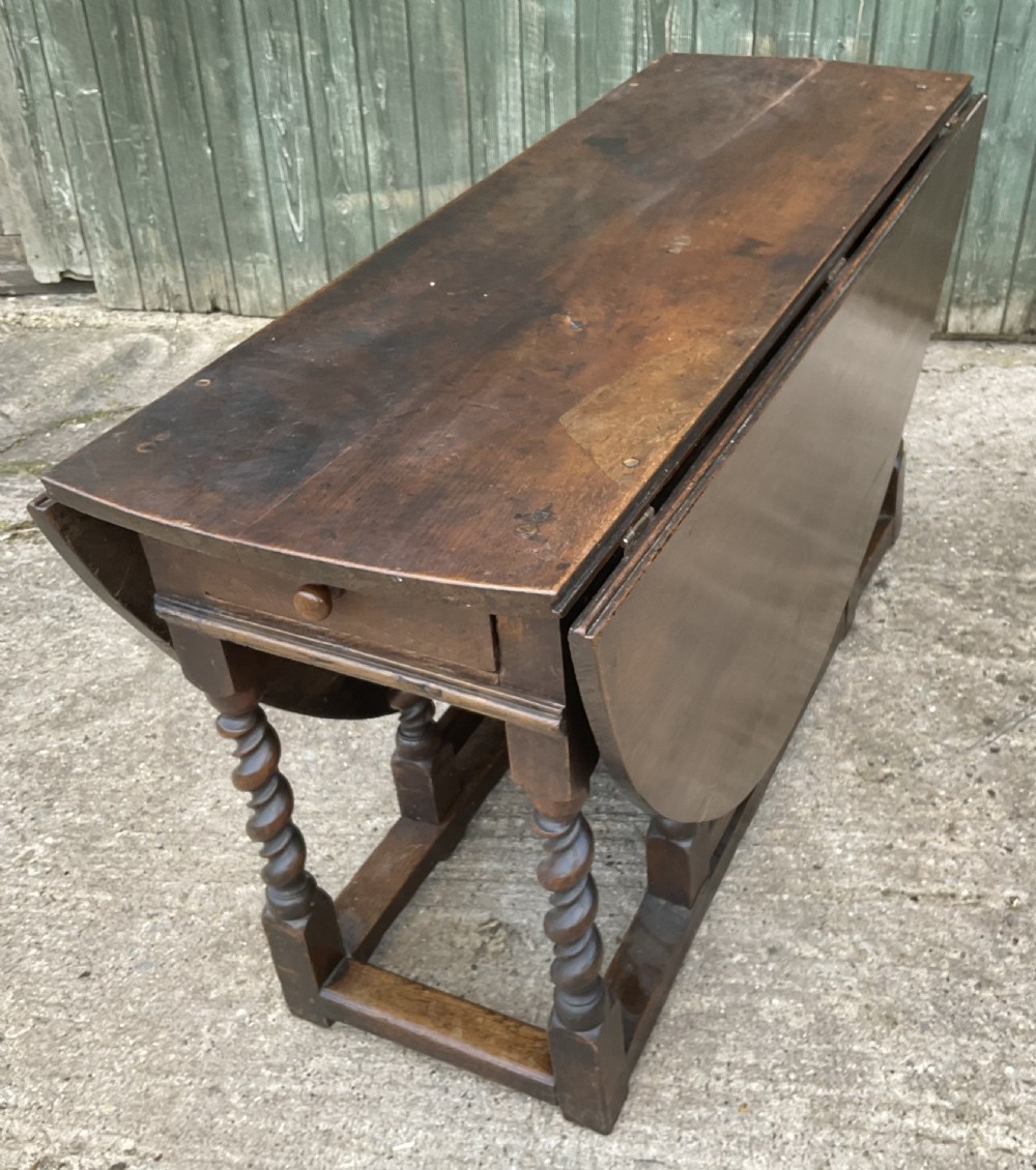 A super large 17th c gate table in Oak seat 8 View XIV