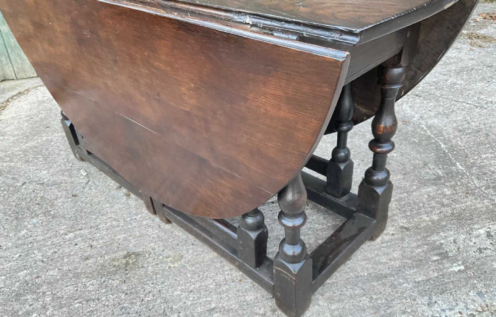 A super large 17th c gate table in Oak seat 8 View XXIII