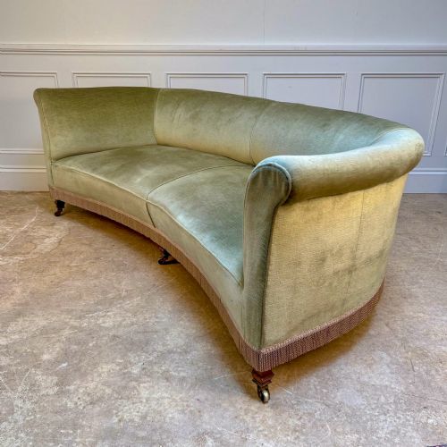 Stylish Edwardian Curved Sofa