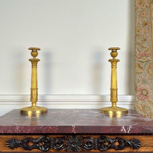 STRIKING PAIR OF 19TH C ORMOLU CANDLESTICKS - ADDITIONAL PHOTO 1