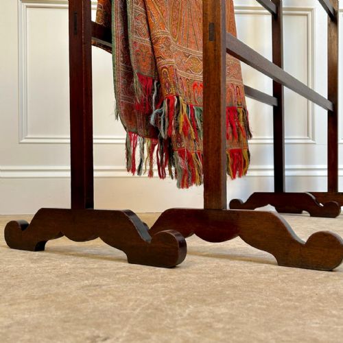 A PAIR 19TH C MAHOGANY SILOUETTE TOWEL RAIL - ADDITIONAL PHOTO 1