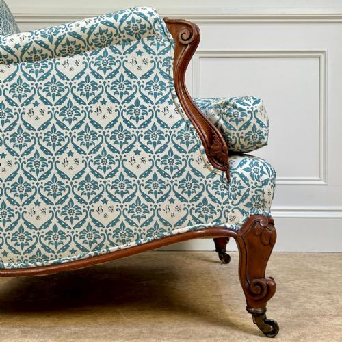 HOWARD SONS BRIDGEWATER ARMCHAIR - ADDITIONAL PHOTO 4