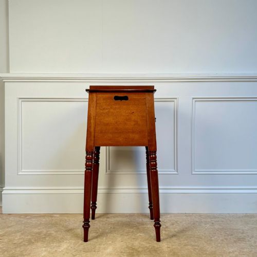 GEORGIAN MAHOGANY BEDSIDE CABINET - ADDITIONAL PHOTO 2