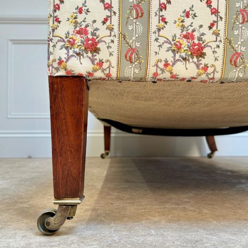 SMALL HOWARD SONS WALNUT SOFA - ADDITIONAL PHOTO 5