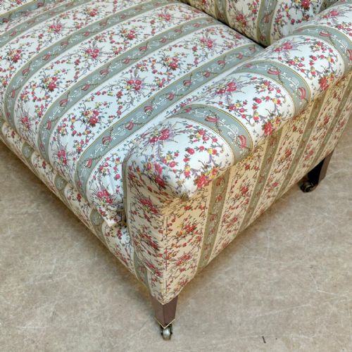 SMALL HOWARD SONS WALNUT SOFA - ADDITIONAL PHOTO 6