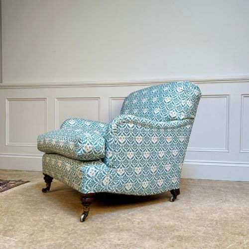 HOWARD SONS BRIDGEWATER ARMCHAIR - ADDITIONAL PHOTO 1