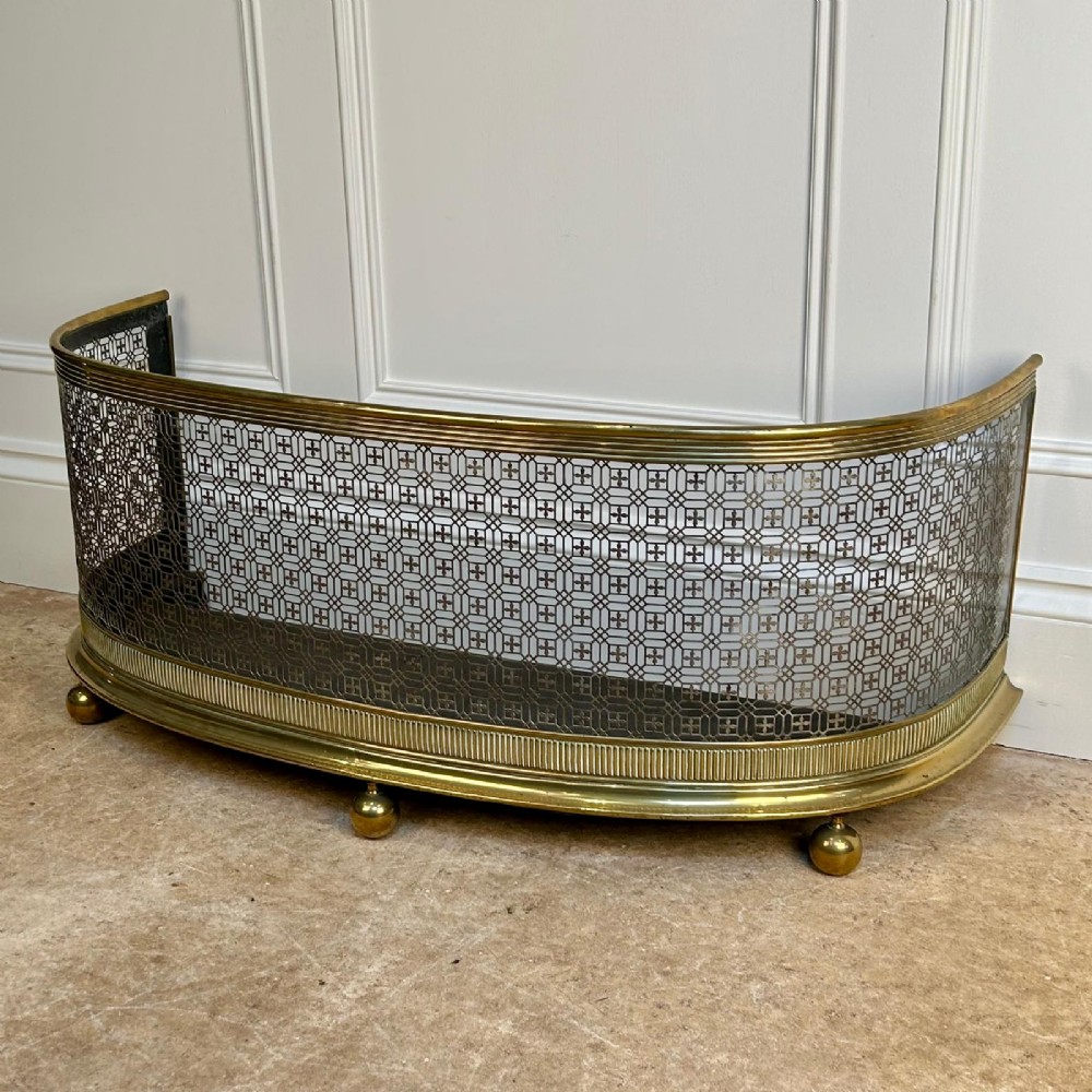 Regency Brass & Steel Fireside Fender View IV