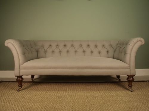 Elegant Victorian Upholstered Chesterfield Sofa