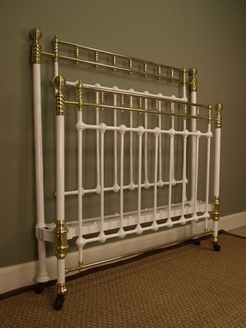 A Victorian White Painted Iron & Brass Bed 4ft6 (Double)