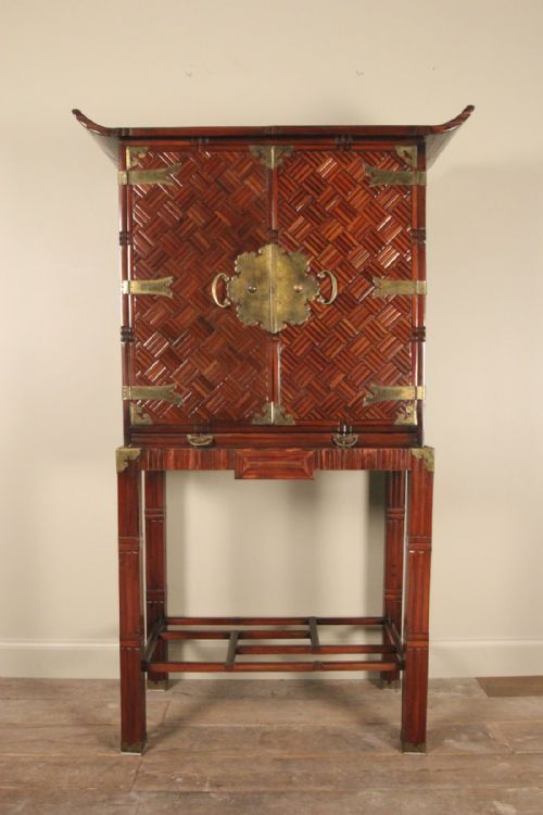 Stunning Drinks Cocktail Side Cabinet
