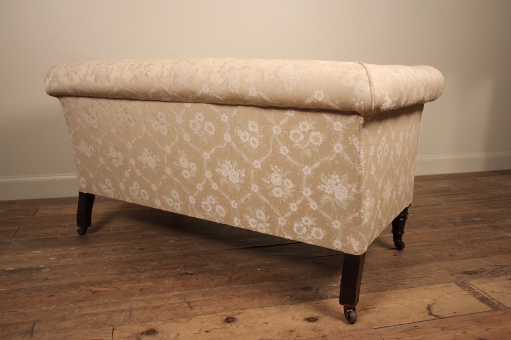 Small 19th C. Chesterfield Sofa View IV