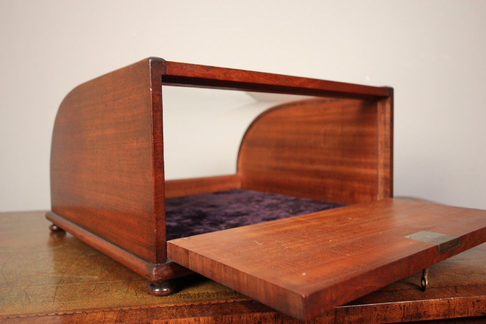 Super Quality 19th C Table Top Display Case View VII