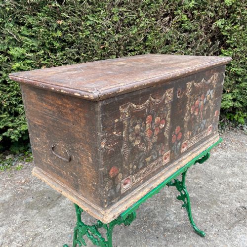 19THC AUSTRIANHUNGARIAN MARRIAGE CHEST - ADDITIONAL PHOTO 5