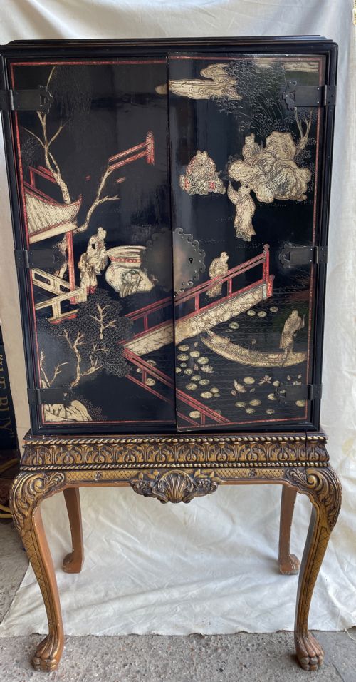 CHINOISERIE CABINET ON STAND C1920 - ADDITIONAL PHOTO 1